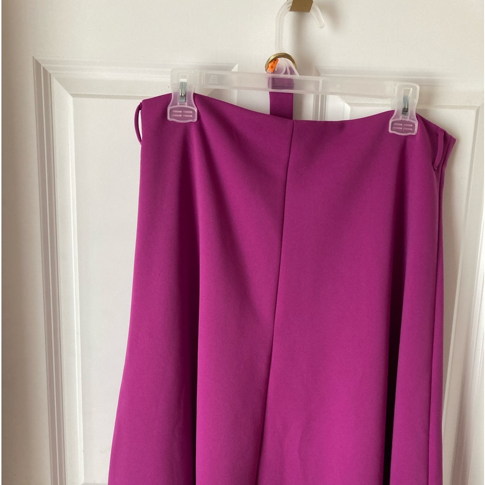 Worthington 2 Piece Very Cute Palace Orchid Skirt/Multi Colored Top